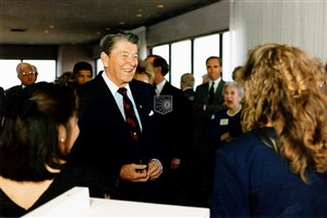 Image description is not available for 1992.219